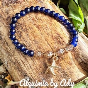 Untreated sapphire beaded bracelet gold charm